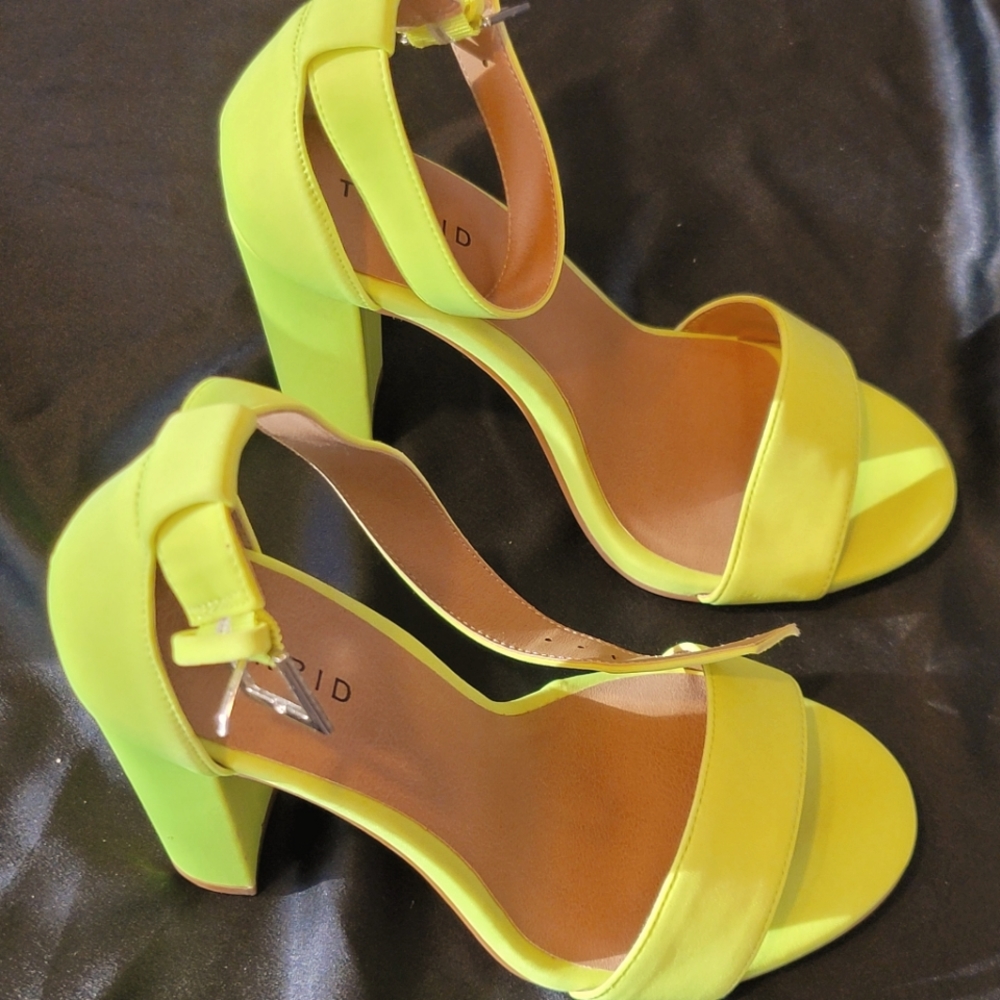 TORRID   NEW Ankle Straps Heels